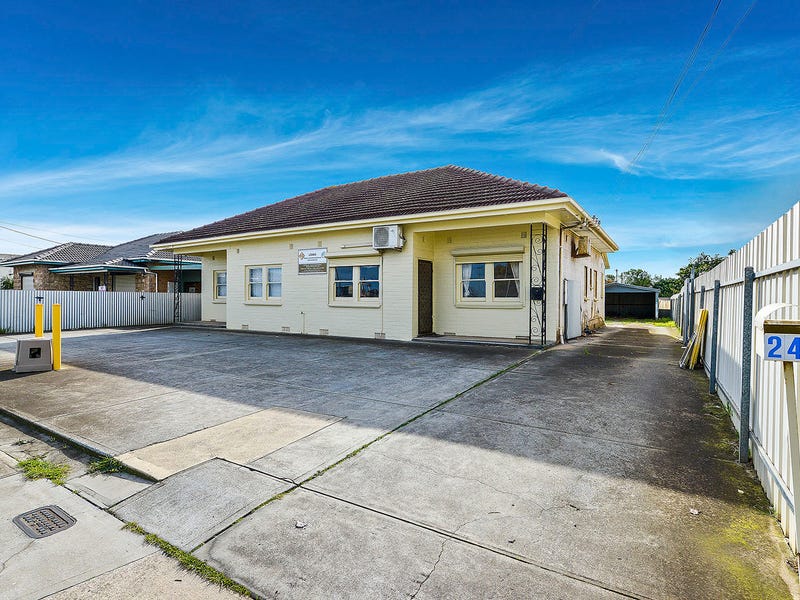 24A-24B First Ave, WOODVILLE GARDENS — image 1