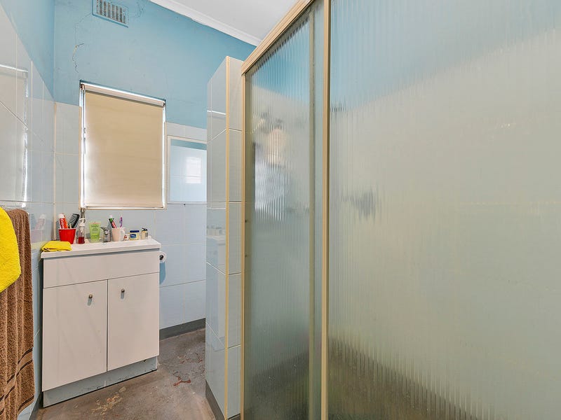 24A-24B First Ave, WOODVILLE GARDENS — image 4