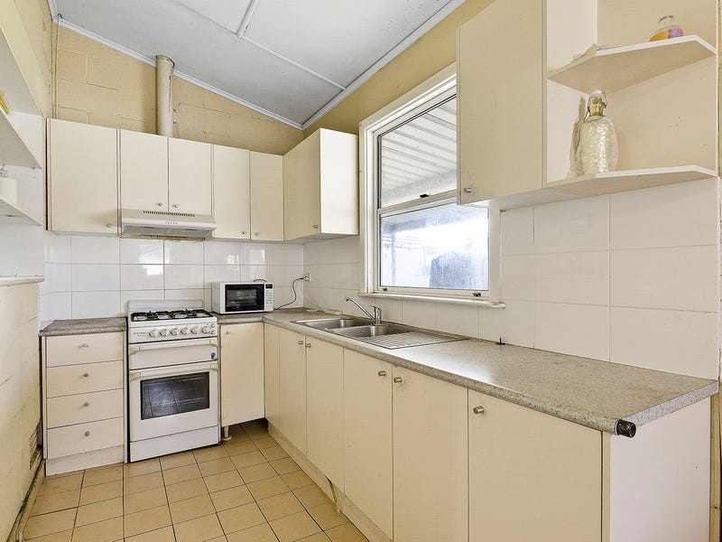 24A-24B First Ave, WOODVILLE GARDENS — image 5
