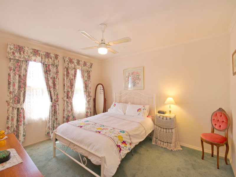 10 Dorrien Avenue, WOODCROFT — image 6