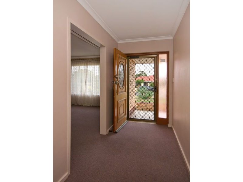 2 Devon Avenue, NEWTON — image 2
