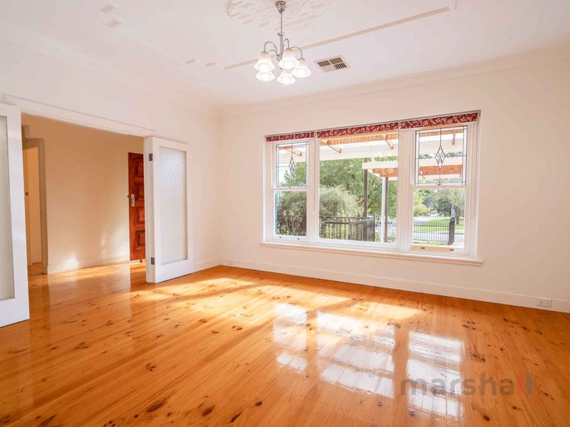 8 Collingwood Avenue, HAZELWOOD PARK — image 4