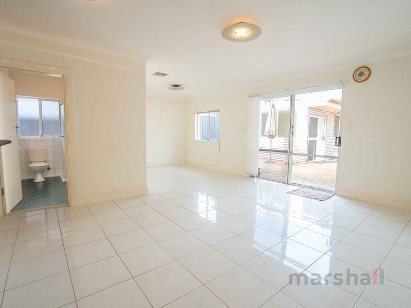 8 Collingwood Avenue, HAZELWOOD PARK — image 9