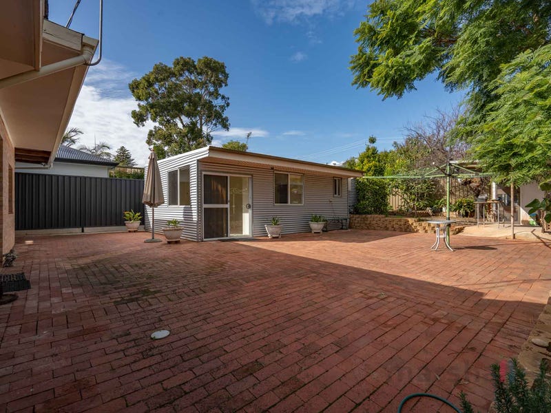 8 Collingwood Avenue, HAZELWOOD PARK — image 17