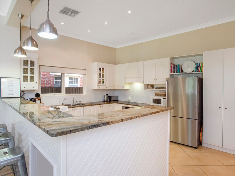53 Halsbury Avenue, KINGSWOOD — image 13
