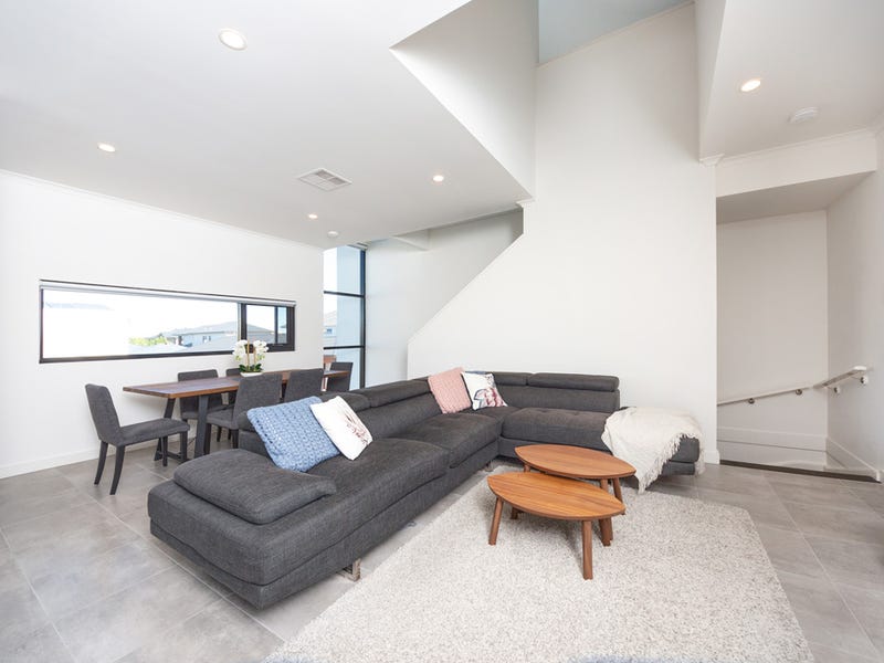 1 Julian Street, LIGHTSVIEW — image 6