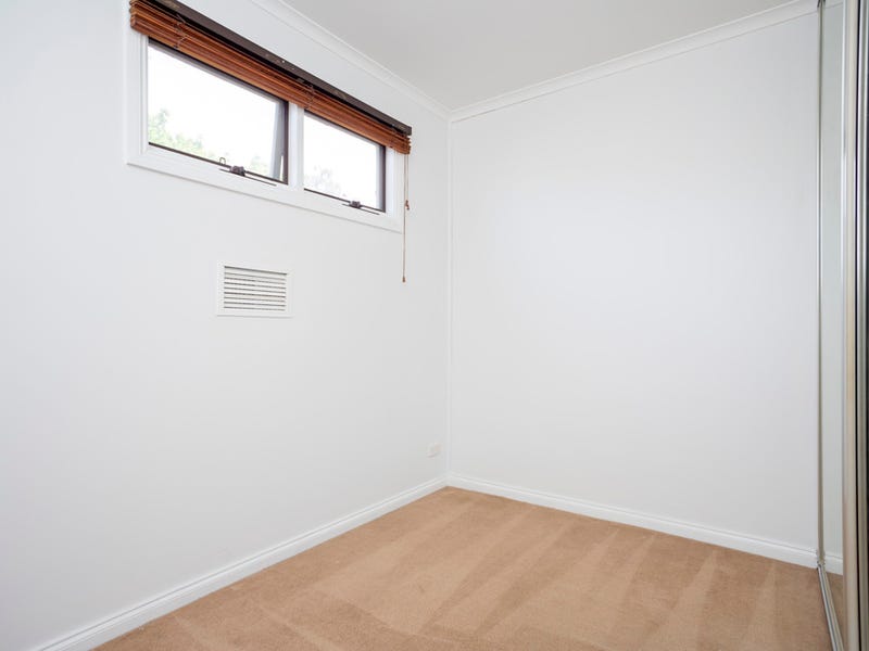 29B Katoomba Road, BEAUMONT — image 20
