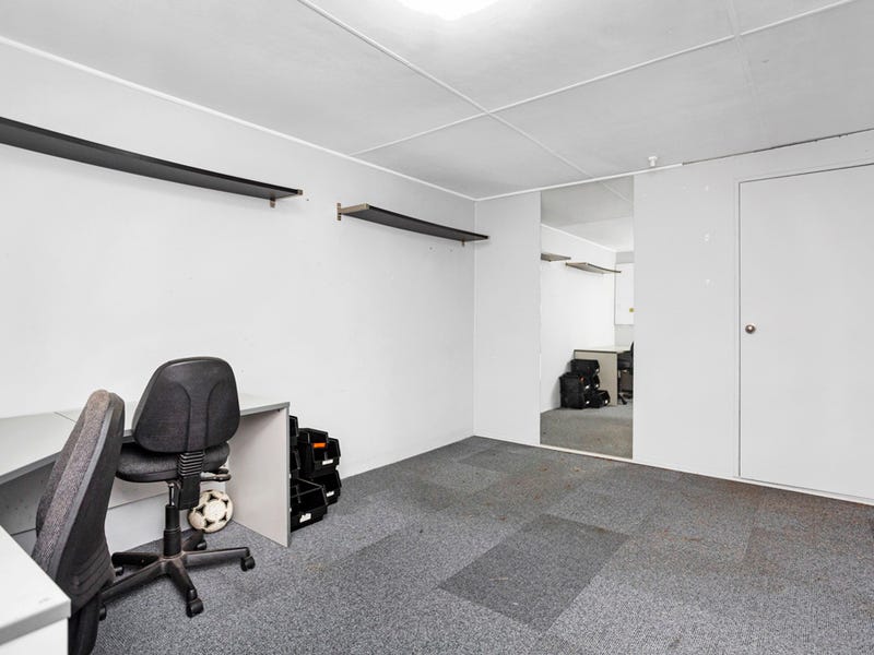 29B Katoomba Road, BEAUMONT — image 24
