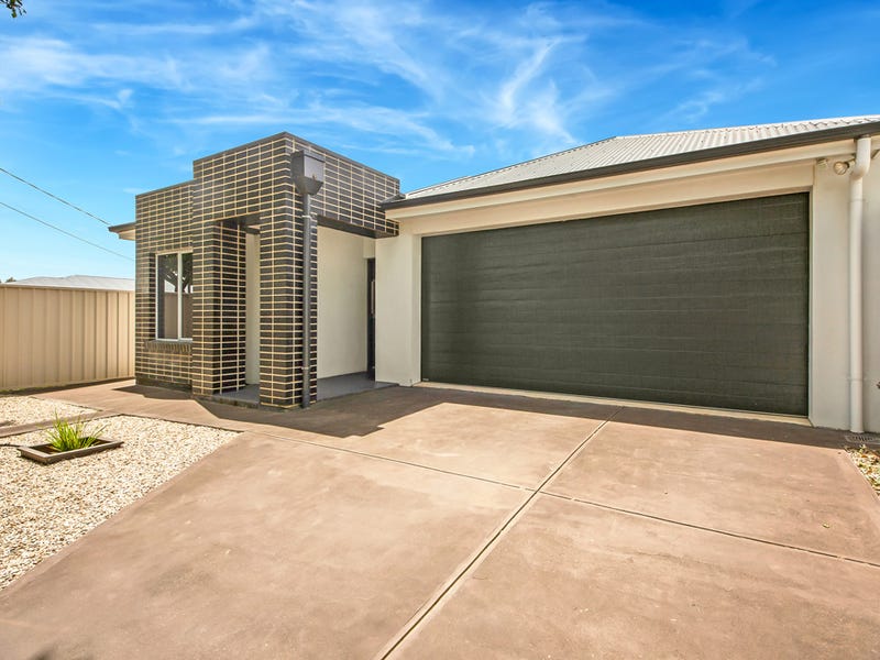 15B Radnor Avenue, ROSTREVOR — image 2