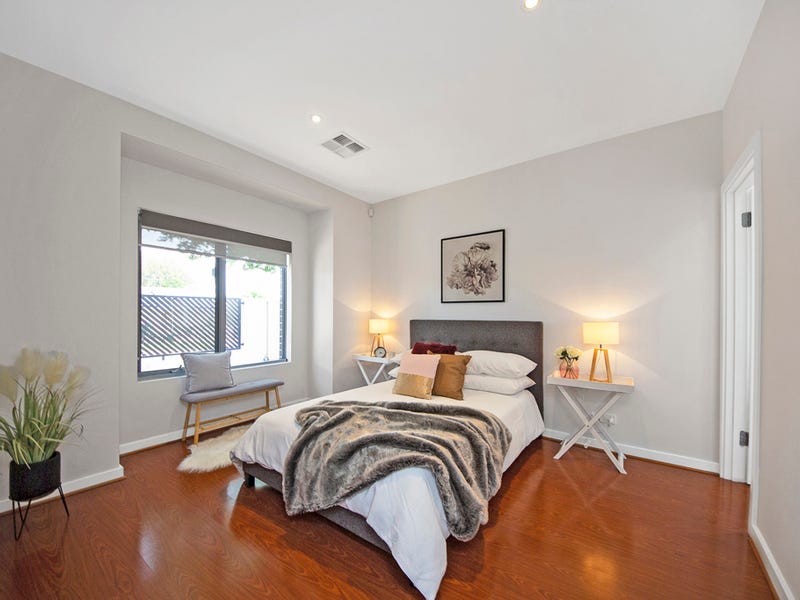 15B Radnor Avenue, ROSTREVOR — image 8