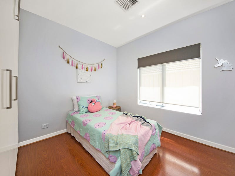 15B Radnor Avenue, ROSTREVOR — image 15