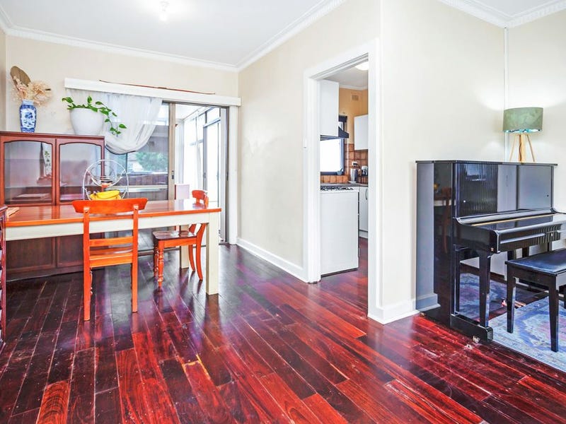 32 Tiparra Avenue, PARK HOLME — image 4