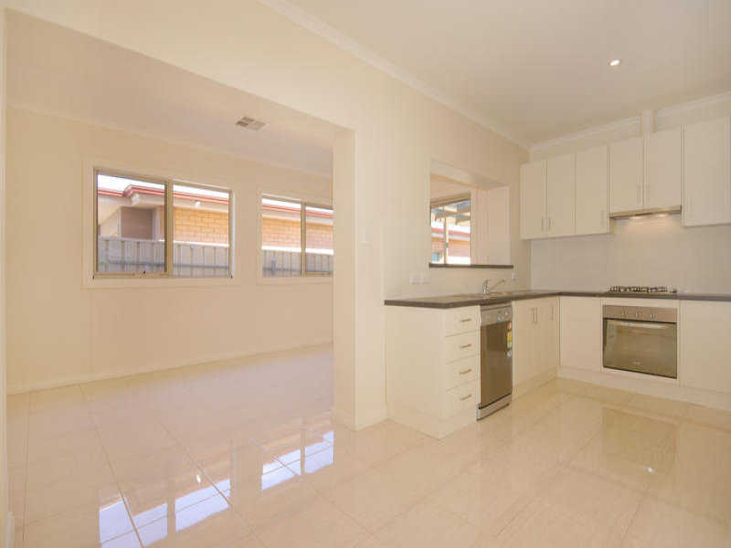 20 Jury Avenue, ROSTREVOR — image 4