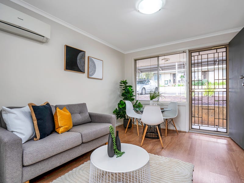 10/4 Beovich Road, INGLE FARM — image 1