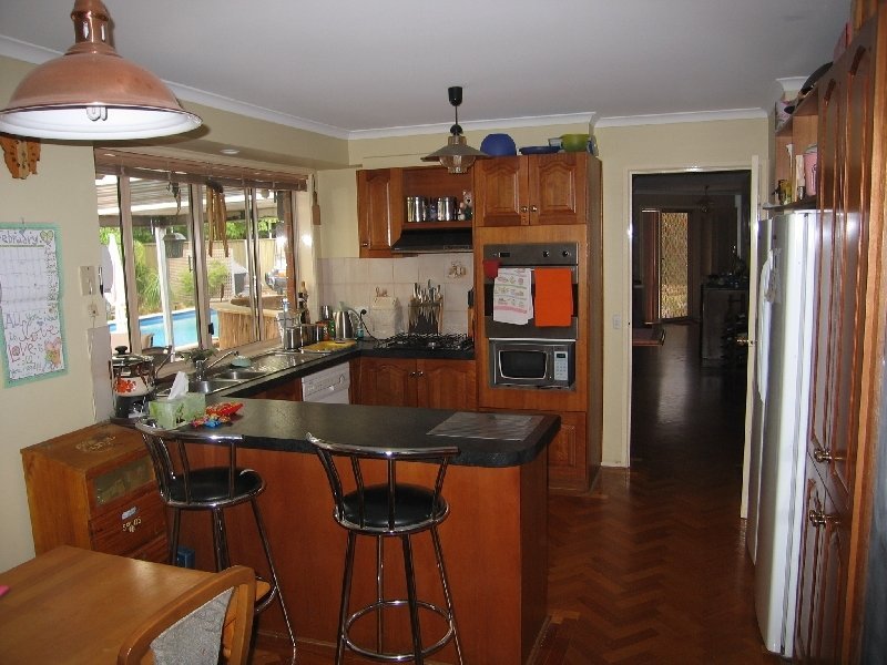 30 Birchdale Circuit, HILLBANK — image 3