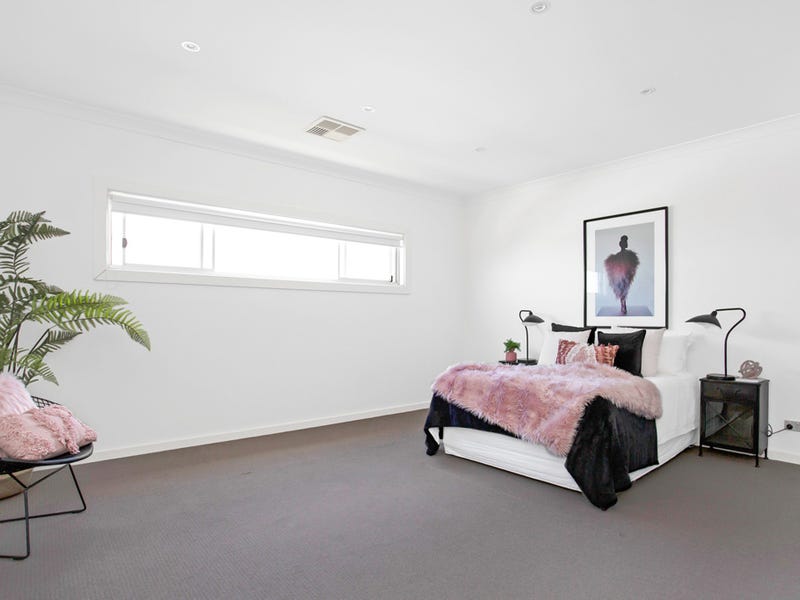 14 Tamblyn Court, MAWSON LAKES — image 13