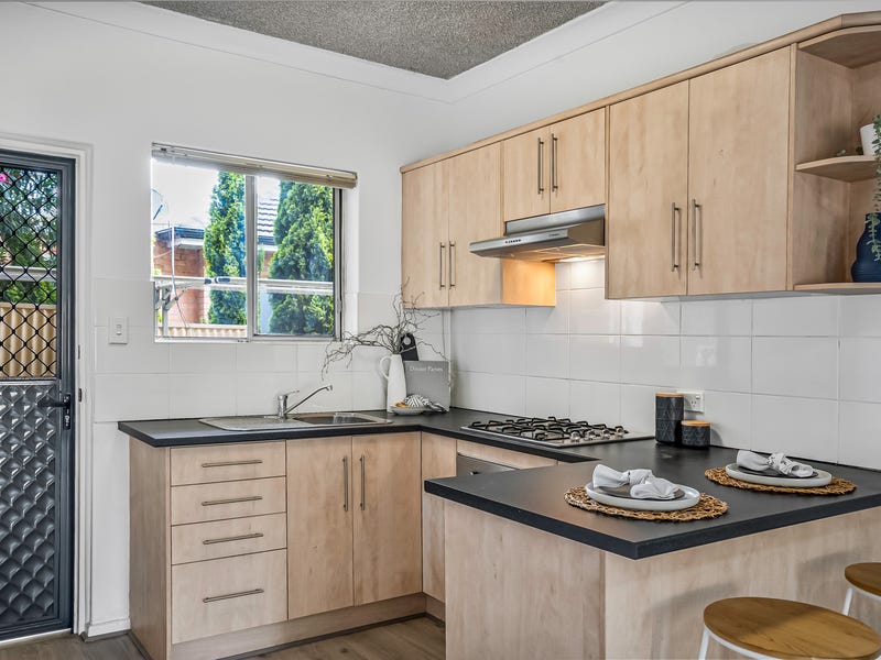 2/43 Fairview Terrace, CLEARVIEW — image 2