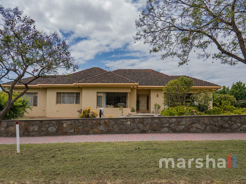 13 Hamilton Street, ERINDALE — image 18