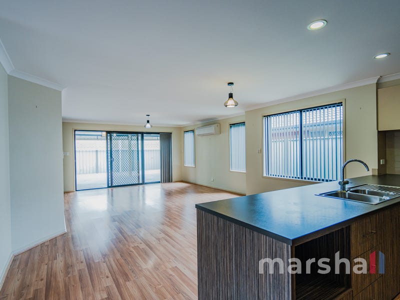5 Cork Avenue, ANDREWS FARM — image 4