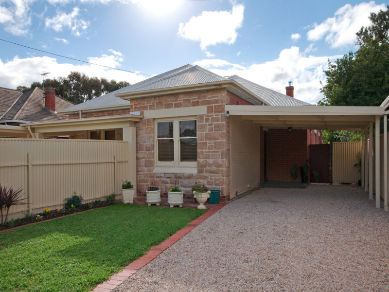 21 Naldera Street, GLANDORE — image 1