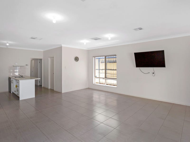 36A Hillsea Avenue, CLEARVIEW — image 4