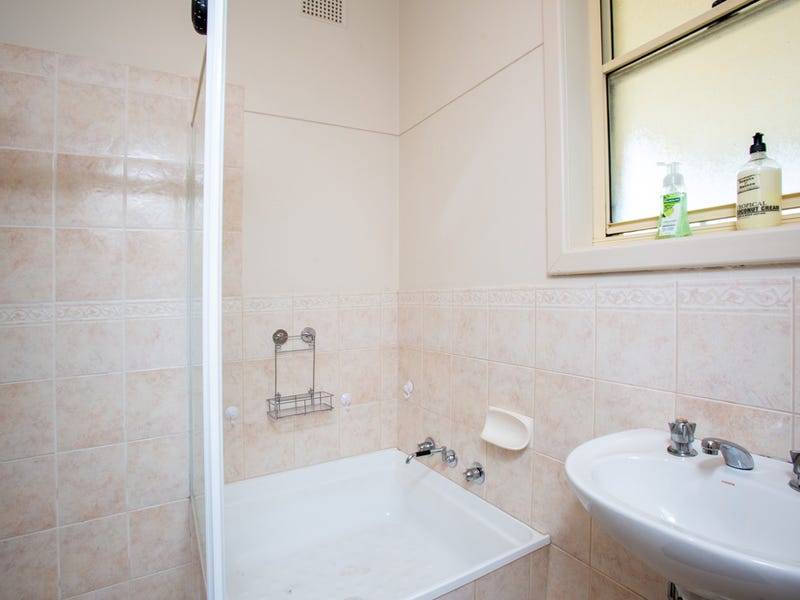 61 Hunter Crescent, SALISBURY NORTH — image 11