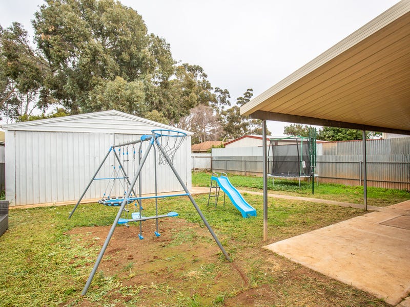 61 Hunter Crescent, SALISBURY NORTH — image 13