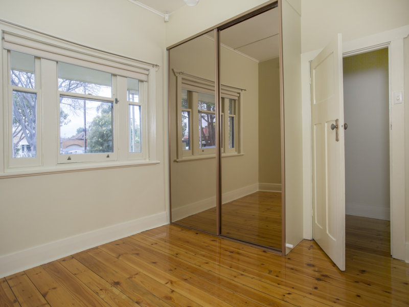 77 Clifford Street, TORRENSVILLE — image 5