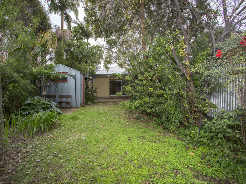 77 Clifford Street, TORRENSVILLE — image 10