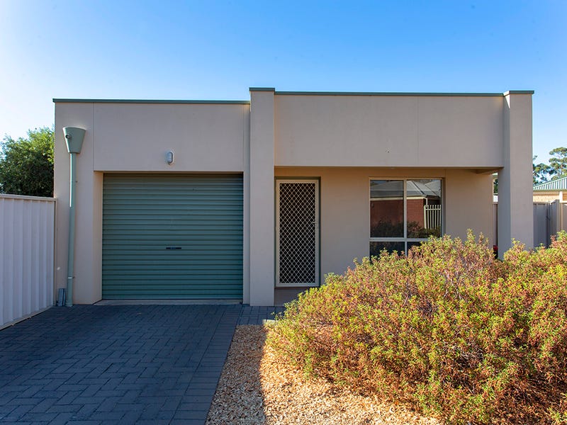 1/10 Shrewton Court, SALISBURY NORTH — image 1