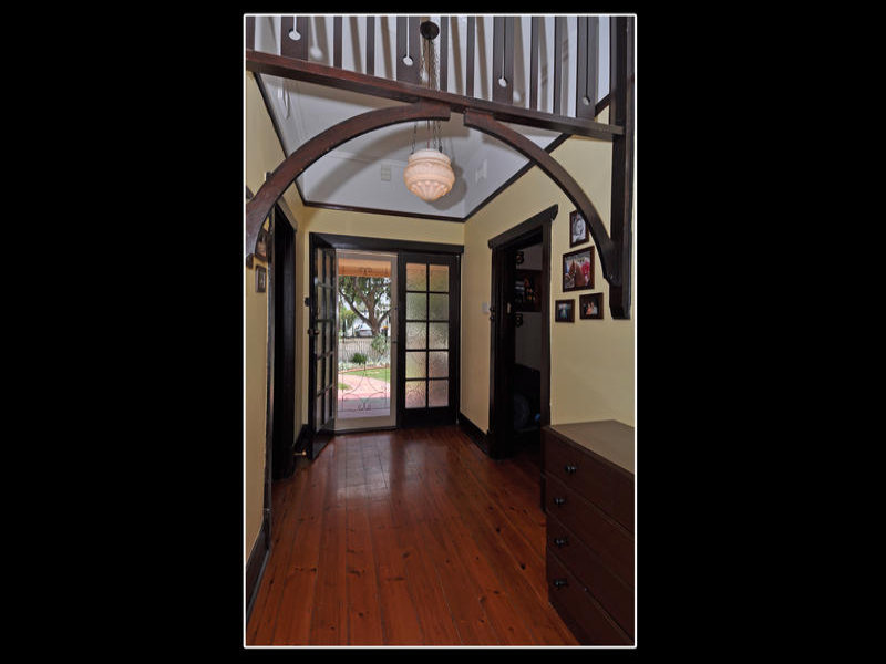 10 First Avenue, ST MORRIS — image 2