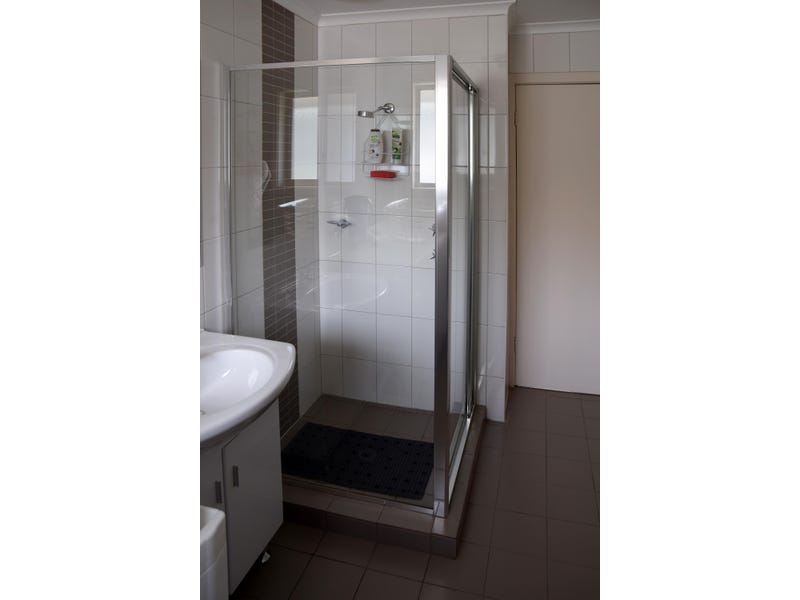 6/4 Beovich Road, INGLE FARM — image 3
