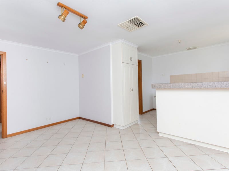 7 Raphael Crescent, MORPHETT VALE — image 7