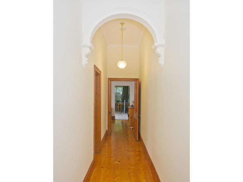 28 Charlotte Place, ADELAIDE — image 2
