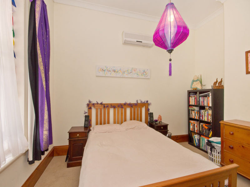 28 Charlotte Place, ADELAIDE — image 6