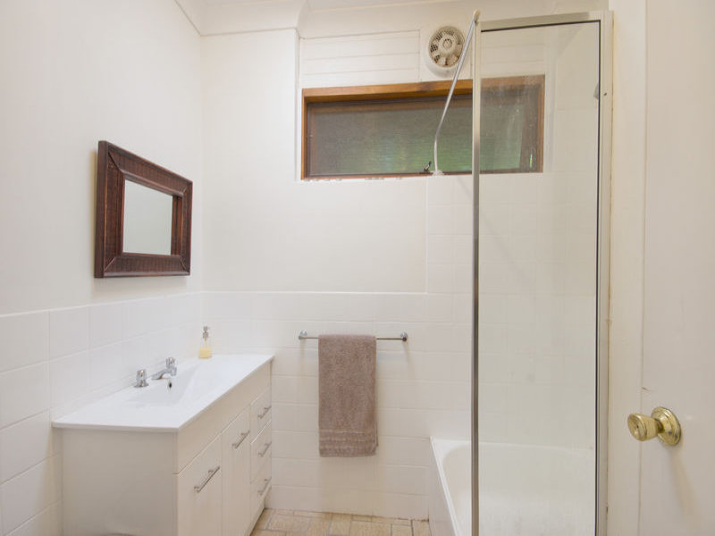 28 Charlotte Place, ADELAIDE — image 8