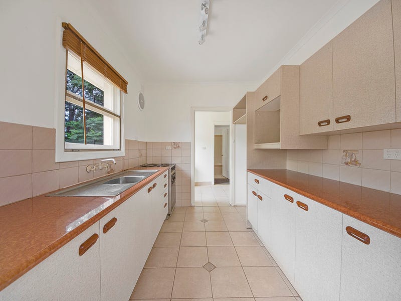 19 Malbaru Avenue, INGLE FARM — image 6