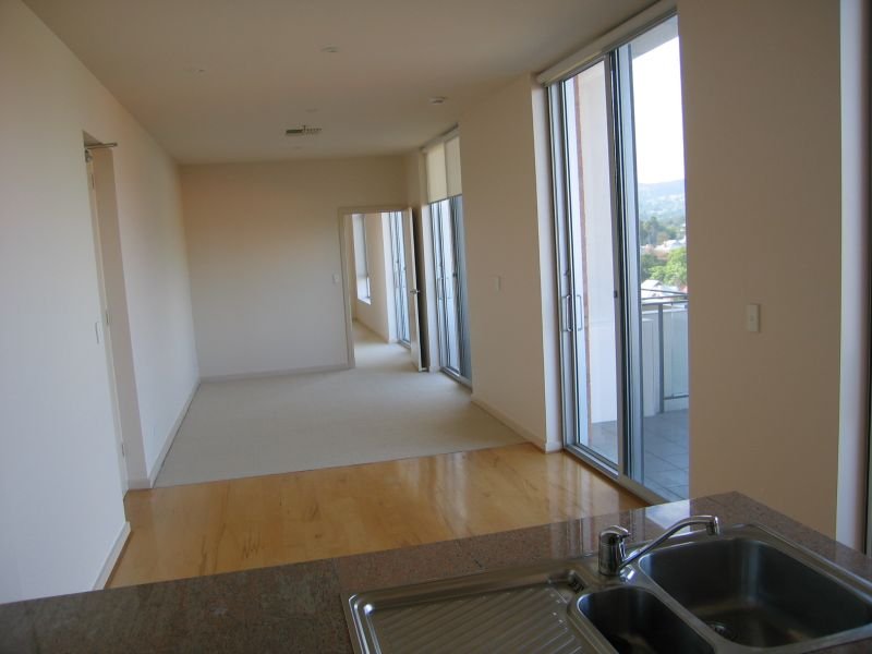 , ADELAIDE — image 4