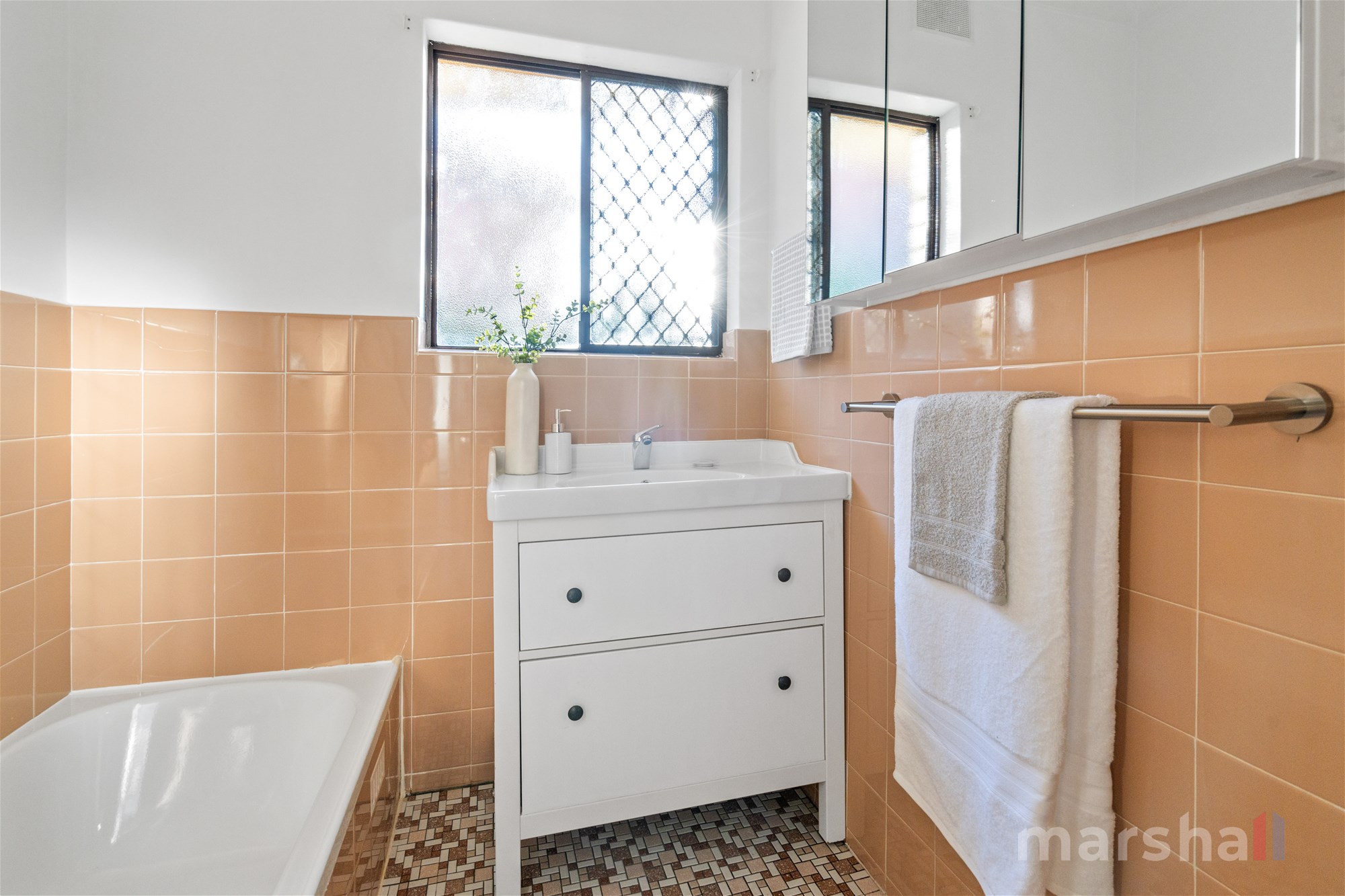 3/18 Broad Street, MARDEN — image 16