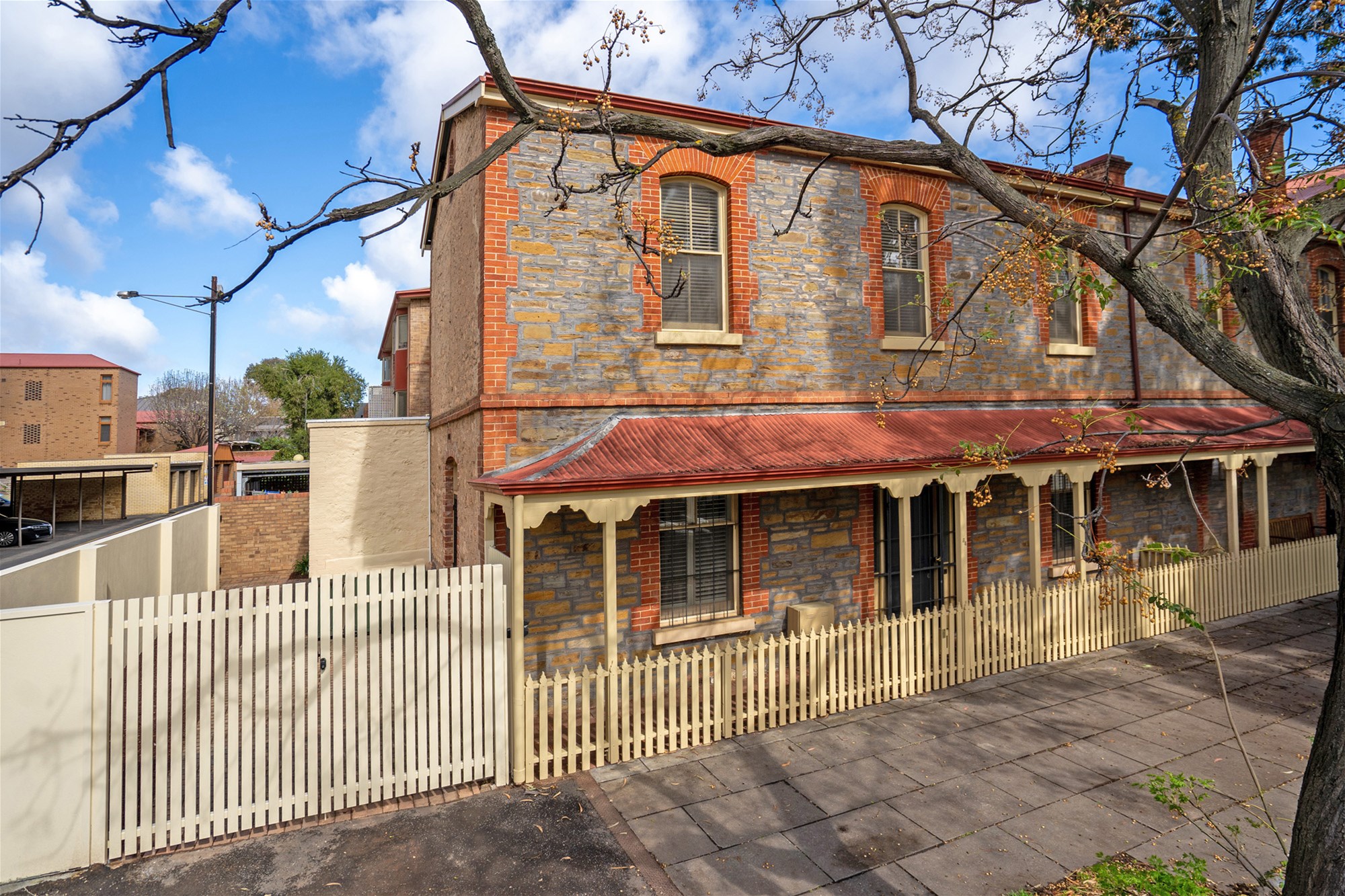 84 Mackinnon Parade, NORTH ADELAIDE — image 1