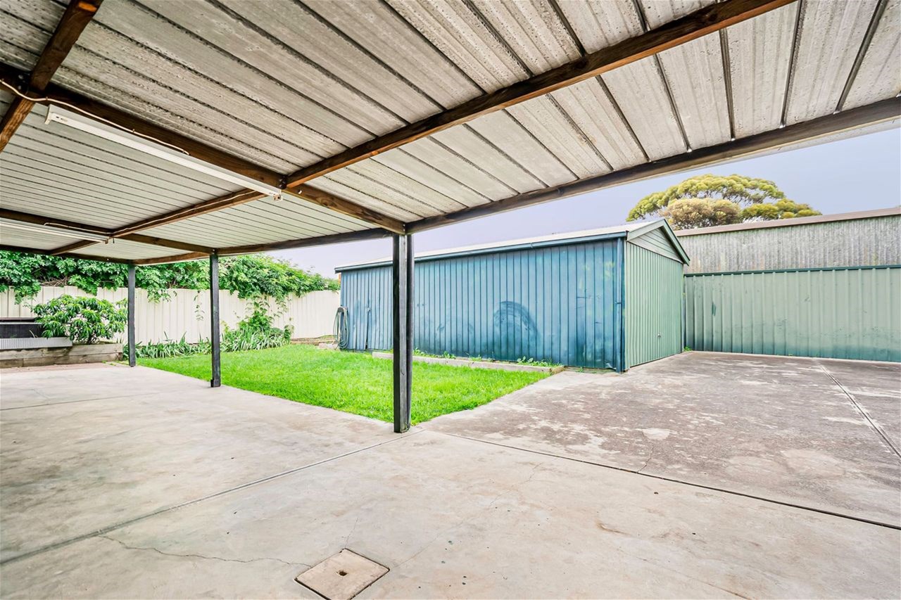 7 Amundsen Drive, INGLE FARM — image 15