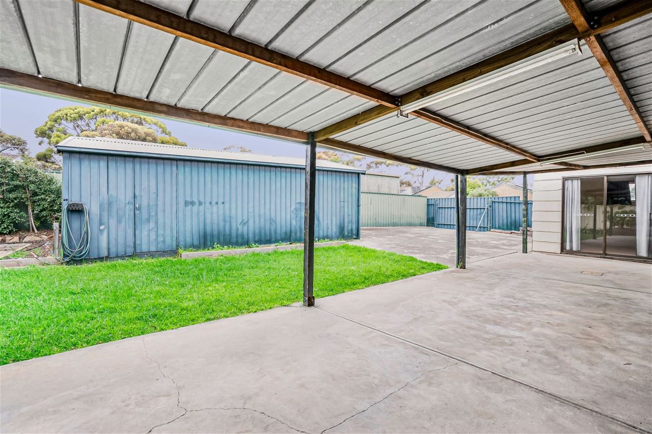 7 Amundsen Drive, INGLE FARM — image 16