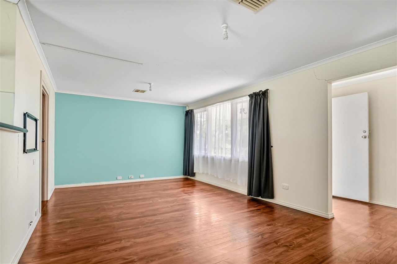 7 Amundsen Drive, INGLE FARM — image 8