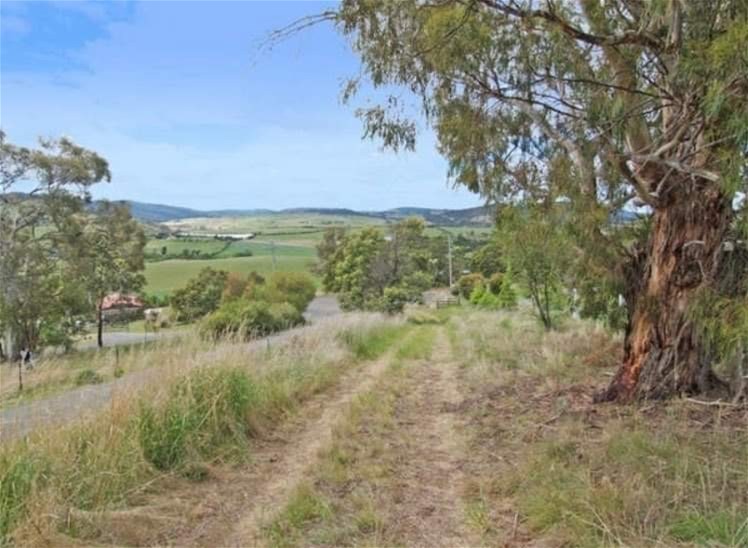 19 Jeannie Drive, Sorell For Sale by Farmbuy.com - image 6