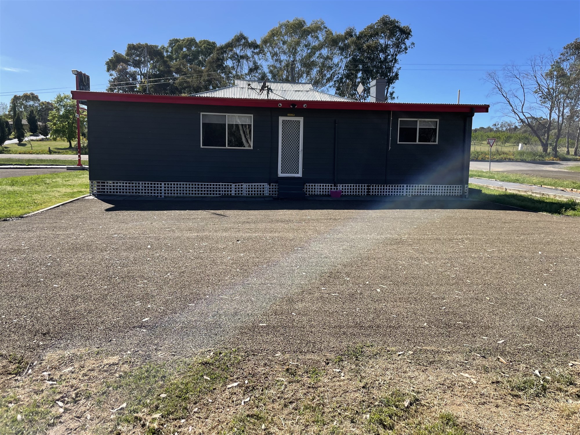 4657 Olympic Hwy, Young For Sale by Farmbuy.com - image 14