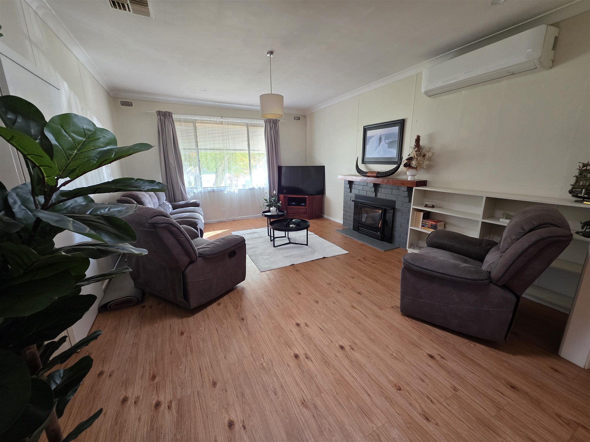 50 Dallas Street, Yanco For Sale by Farmbuy.com - image 5