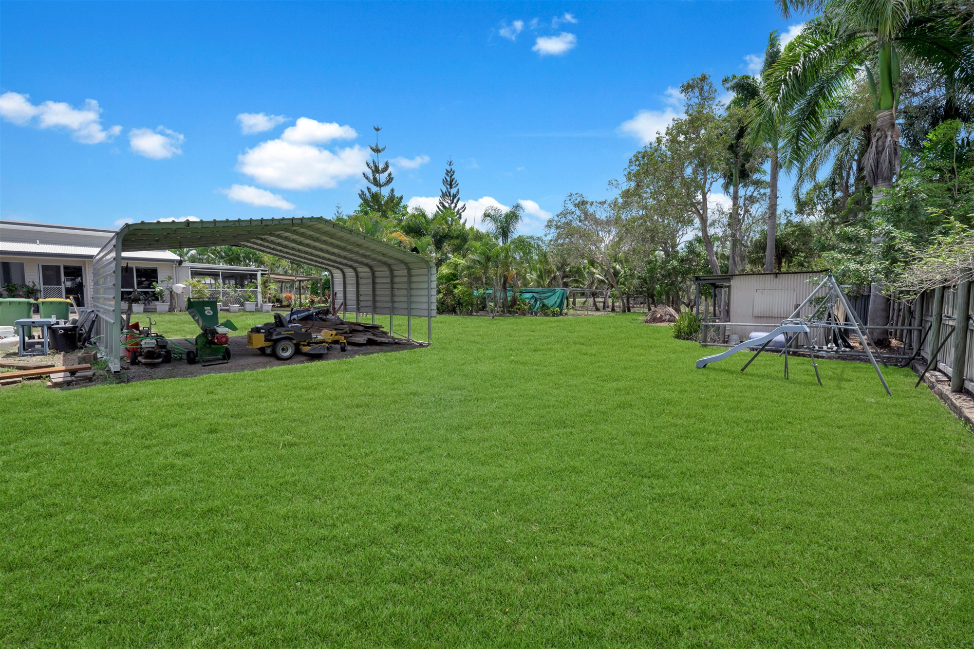 102 Miran Khan Drive, Armstrong Beach For Sale by Farmbuy.com - image 25