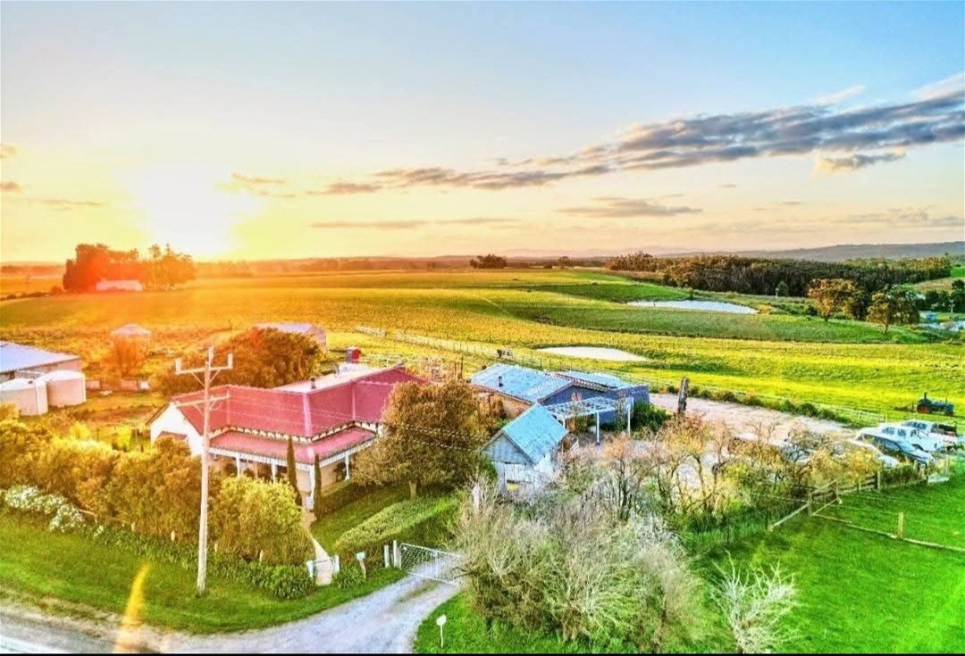 1219 BALLARAT DAYLESFORD Road, Dean VIC 3363