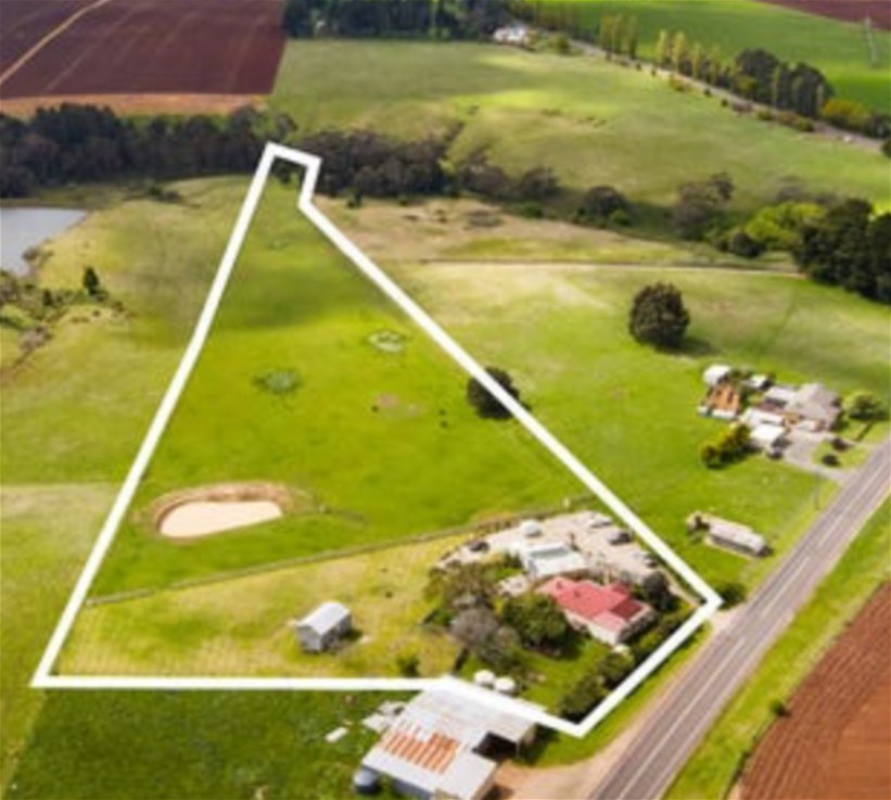 1219 BALLARAT DAYLESFORD Road, Dean For Sale by Farmbuy.com - image 25