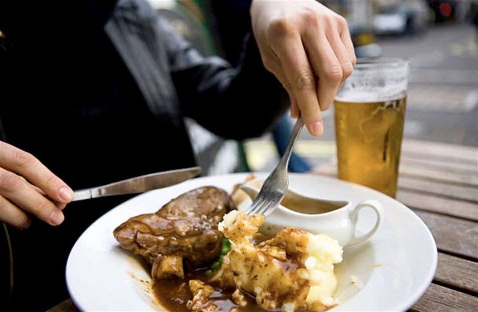 WHAT WOULD YOU DO WITH A GENUINE COUNTRY PUB AT THE CROSSROADS OF TWO GREAT REGIONS?
